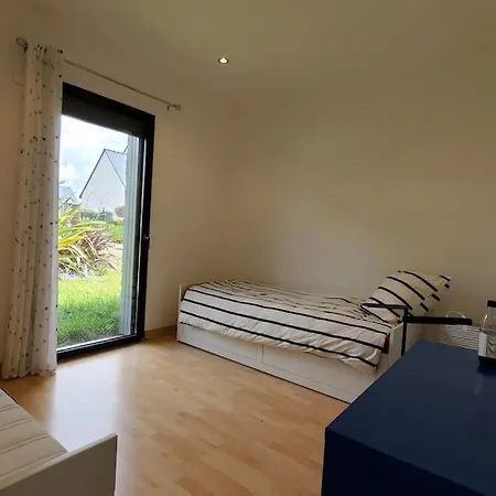 Luxueuse Villa, Piscine Interieure, A 500m ヴィラ *